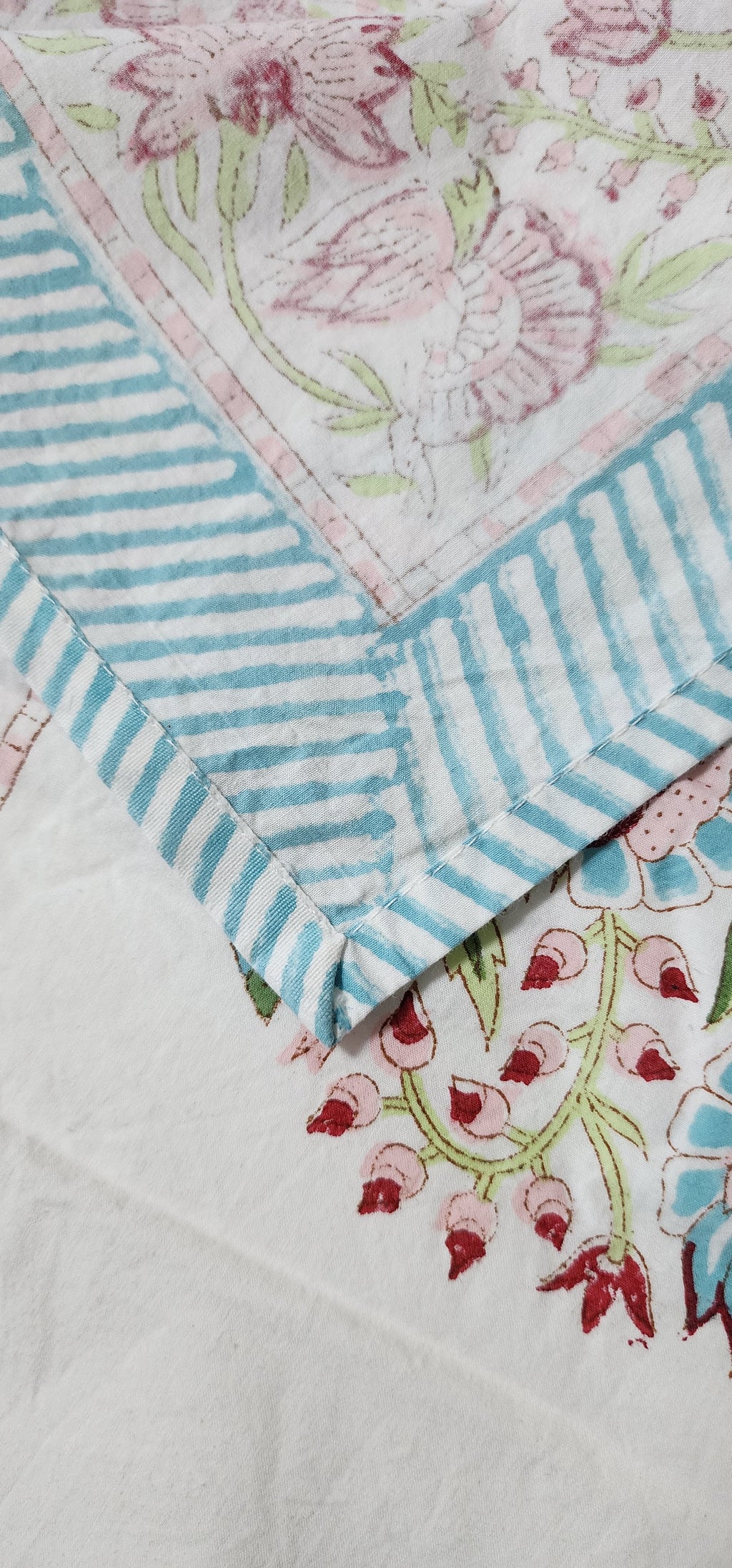 Hand Block Paisley Double Bedsheet