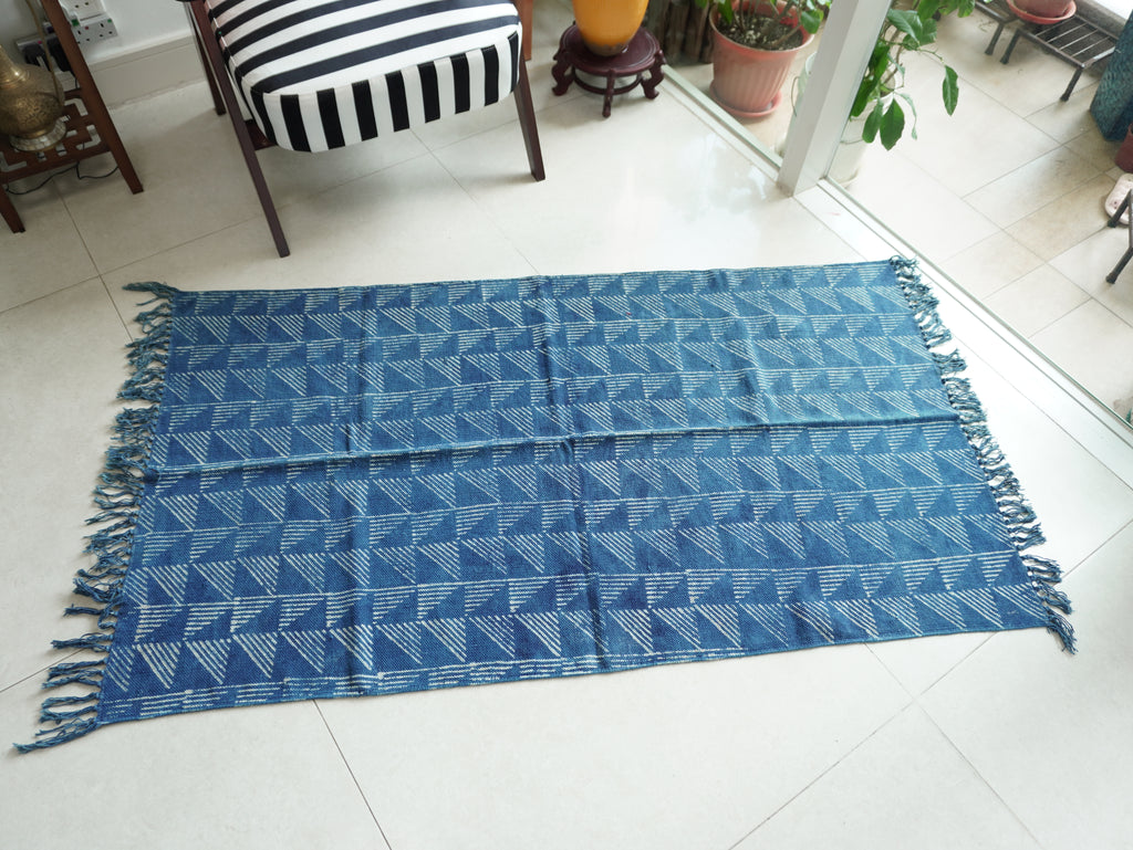 Geometric Illusion Indigo Hand Block Printed Rug ( 3x5 Ft )