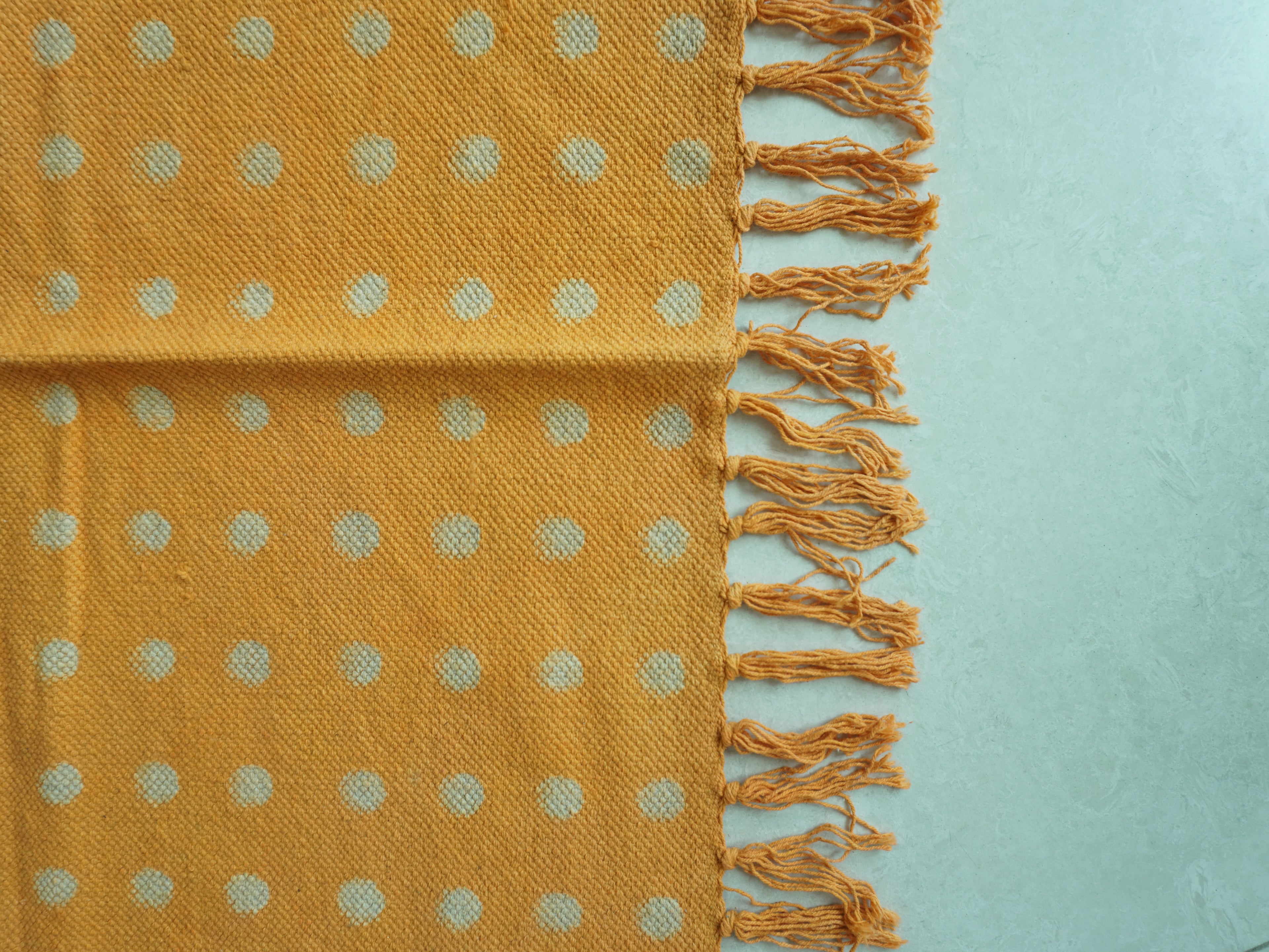 Sunshine Dot Rug( 3x5 Ft )