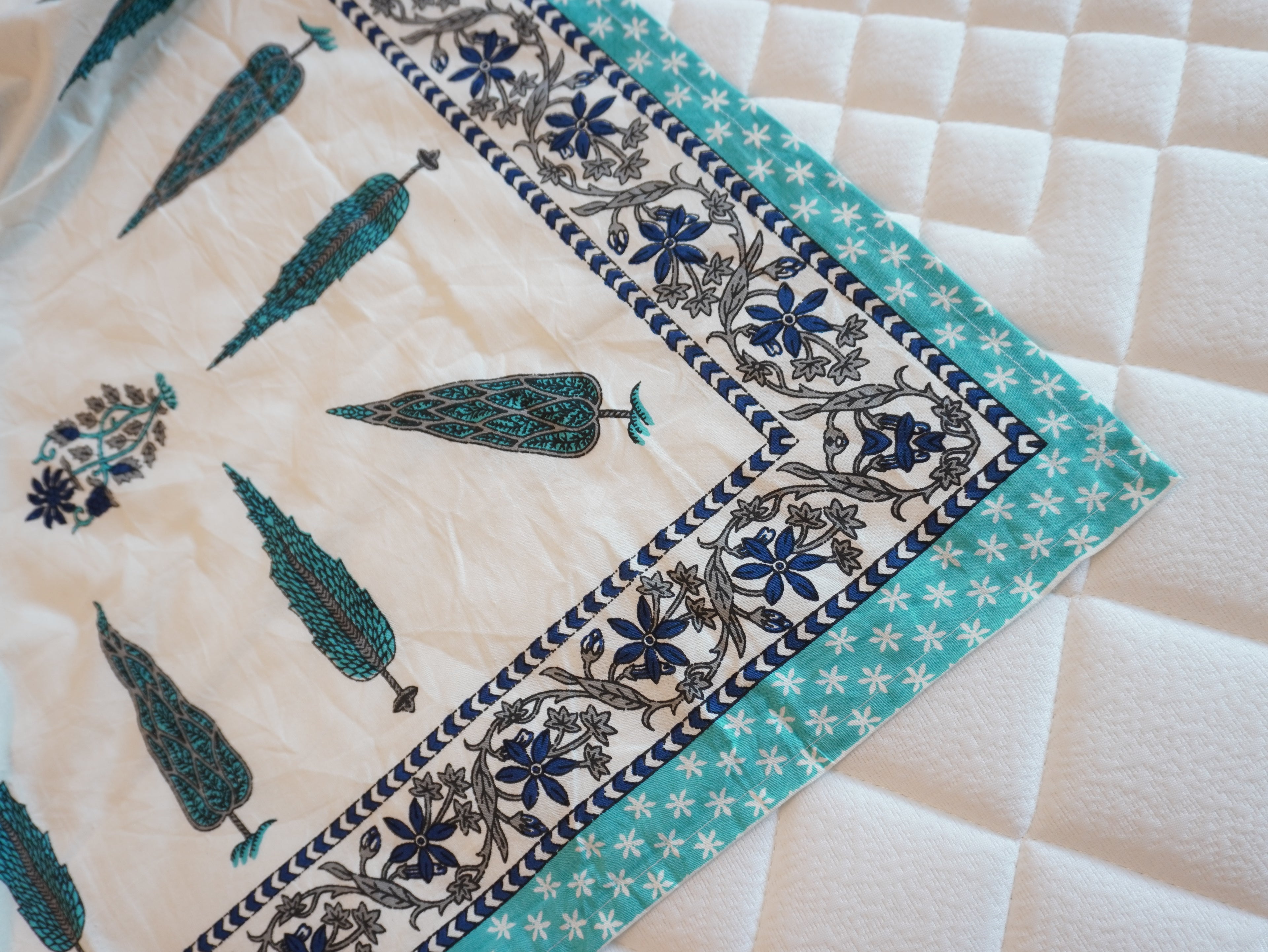 Breeze Double Bedsheet