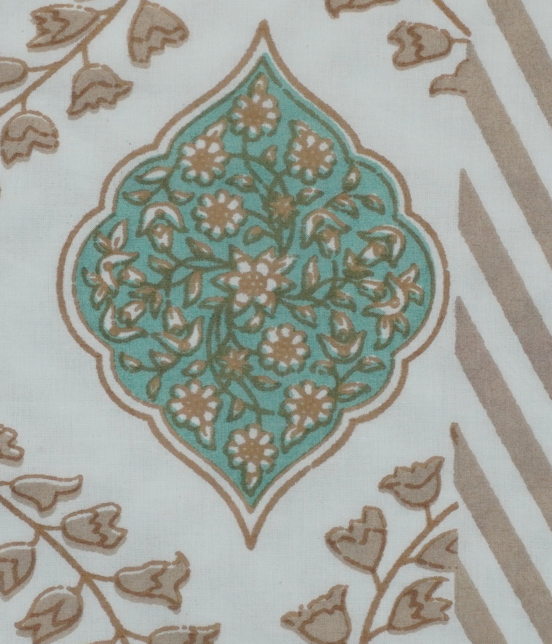 Damask Dohar/AC Comforter Queen Size