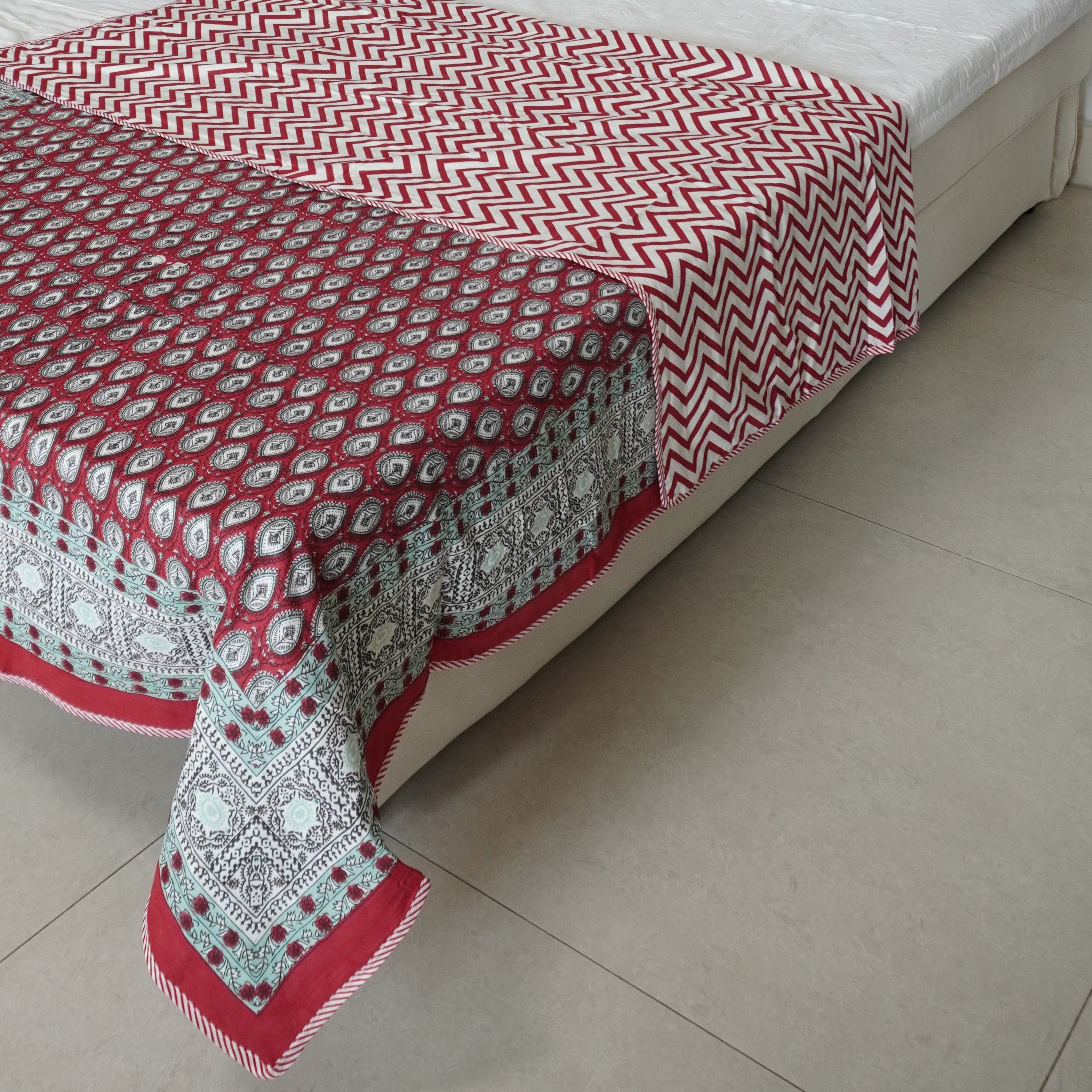 Ethereal Dohar/AC Comforter Queen Size