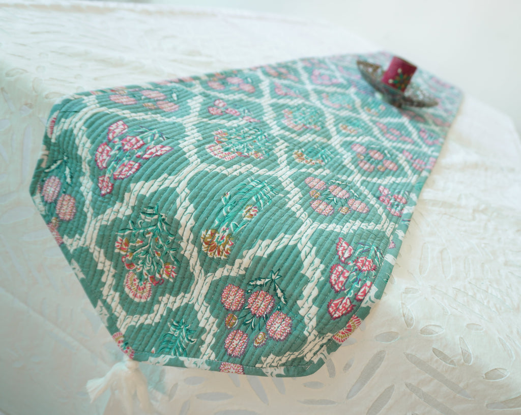 Venetian Lace Reversible Table Runner