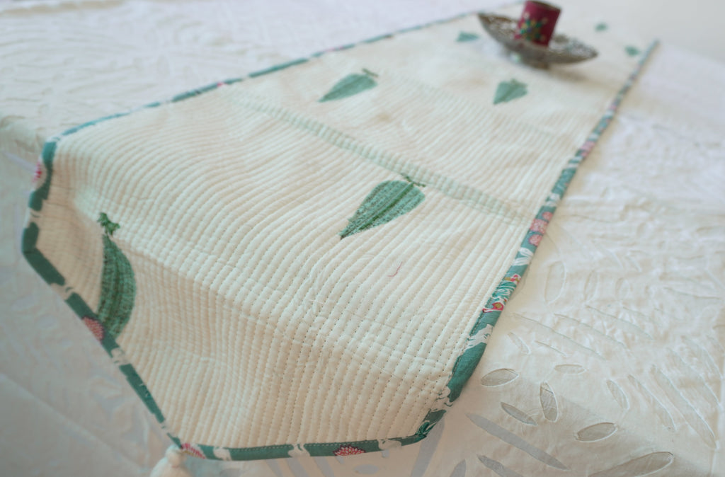 Venetian Lace Reversible Table Runner