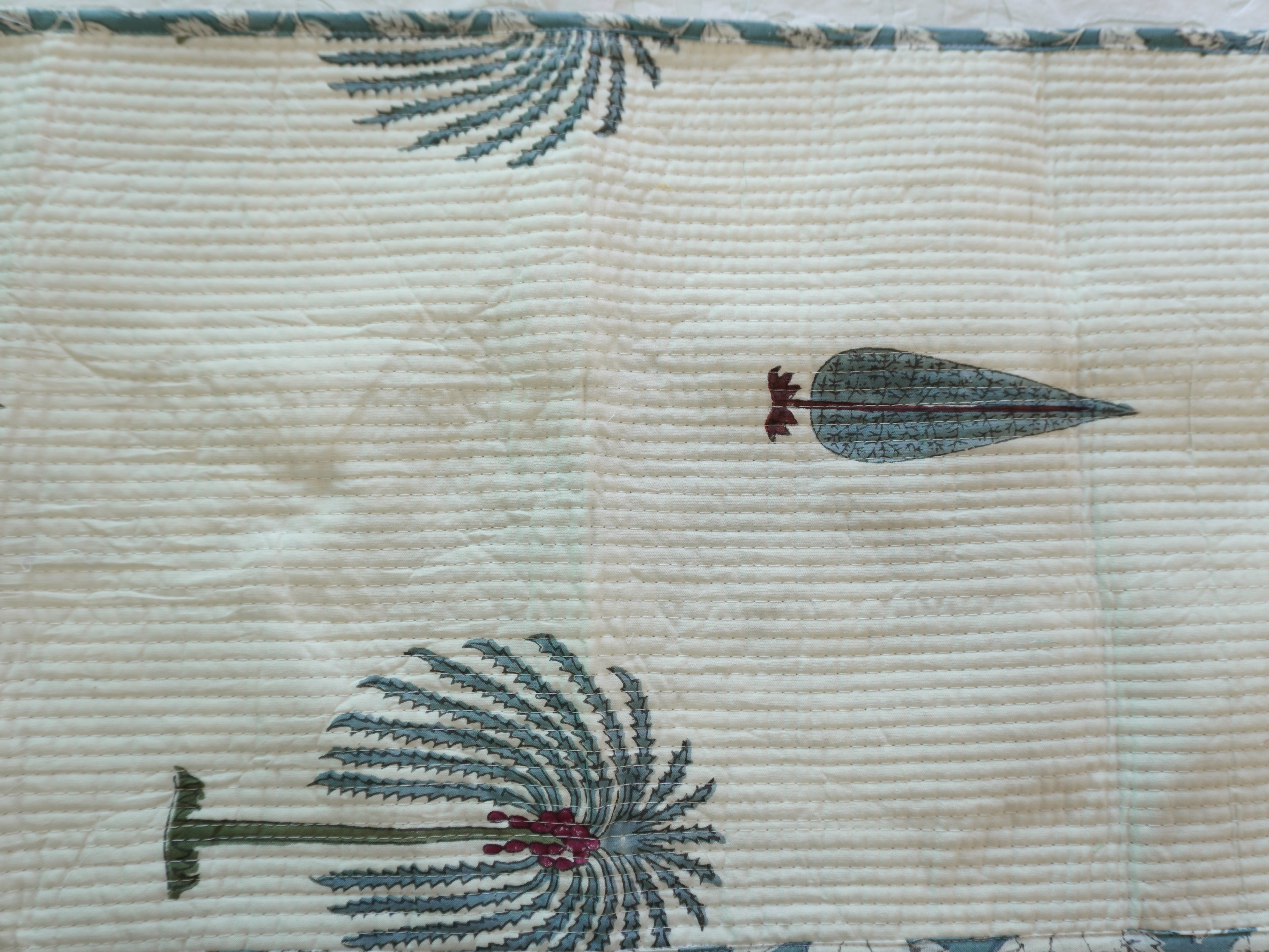 Venetian Lace Reversible Table Runner