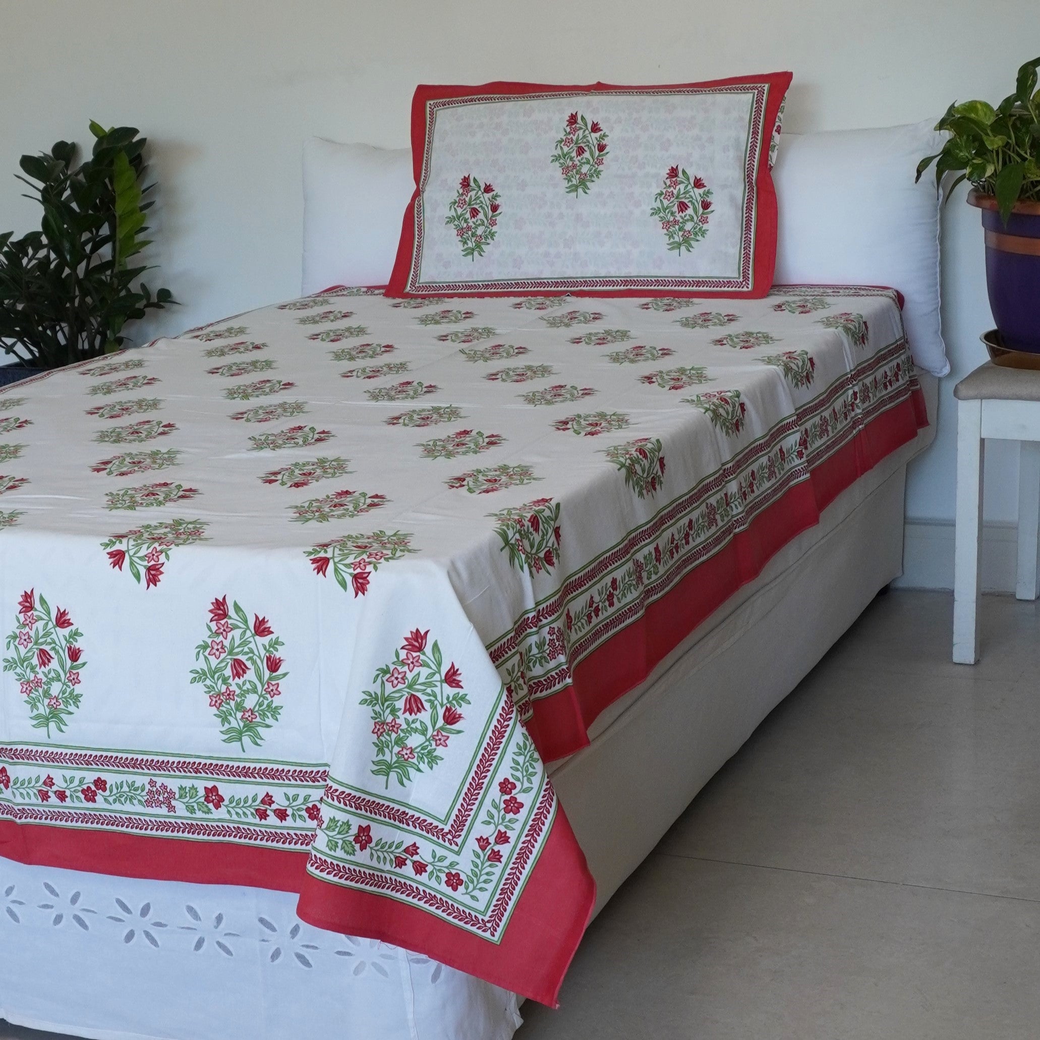 Pink Poppies Single Bedsheet