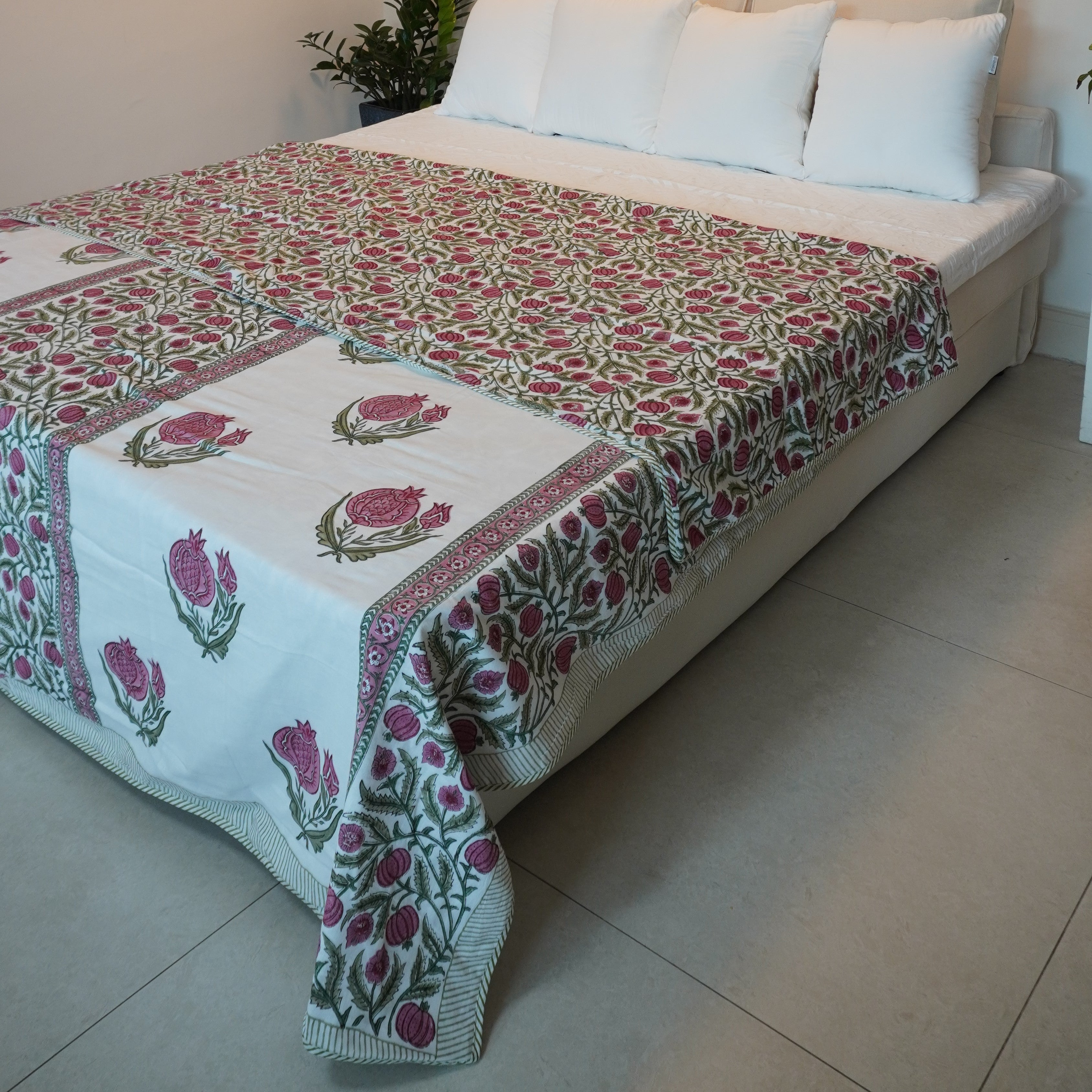 Exclusive Handmade Punica Dohar/AC Comforter Double Bed